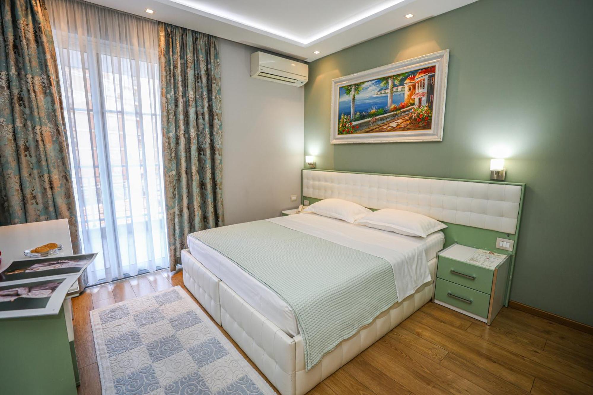 Center Hotel Tirana